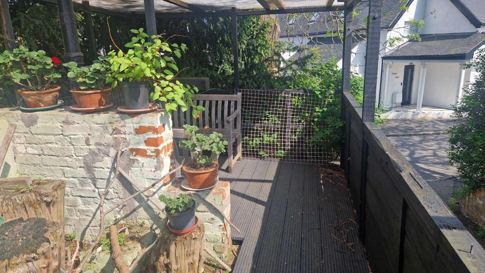 Converted Bungalow In Bexley Londra Dış mekan fotoğraf